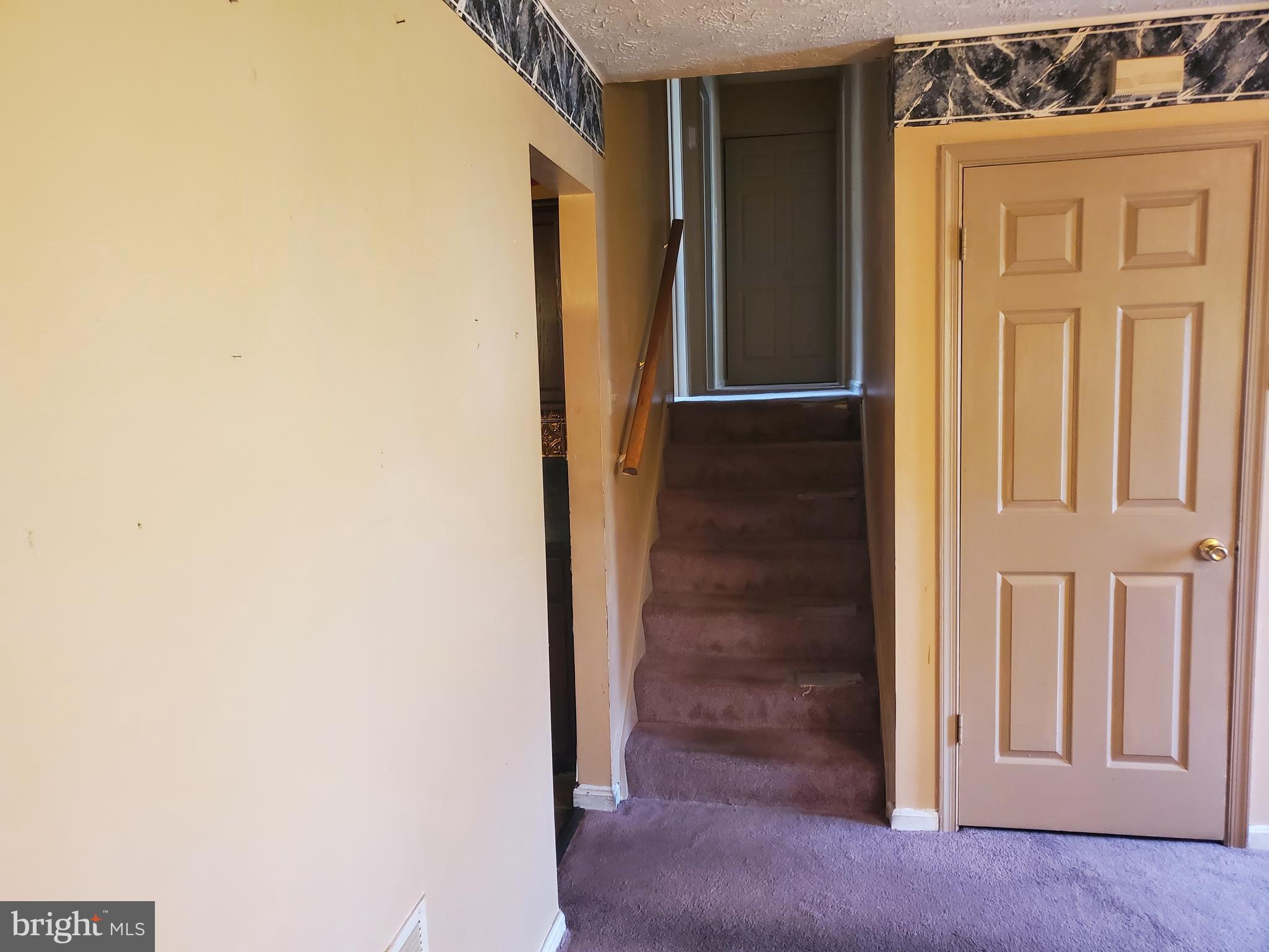 2401 SHADE OAK COURT