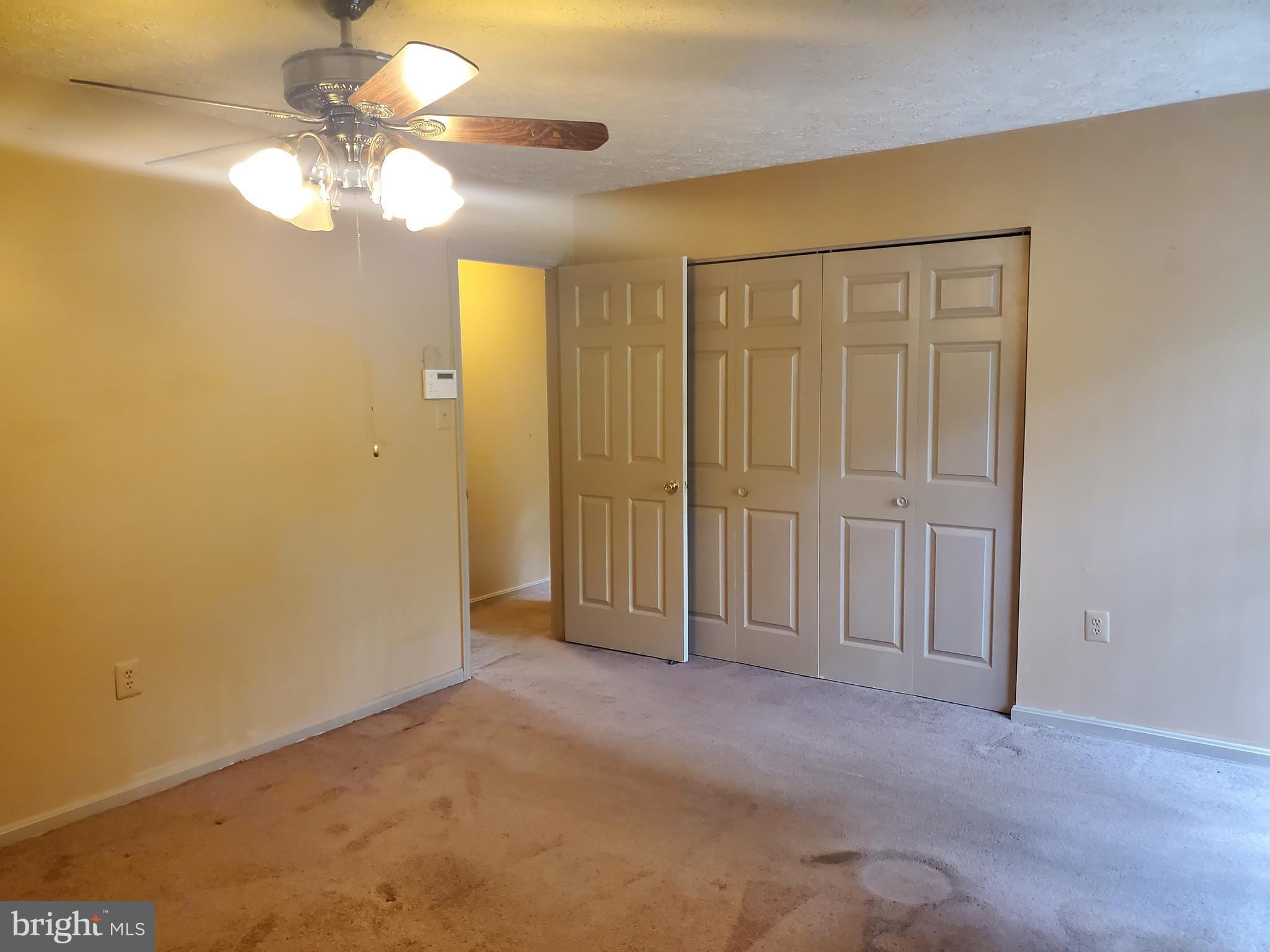 2401 SHADE OAK COURT