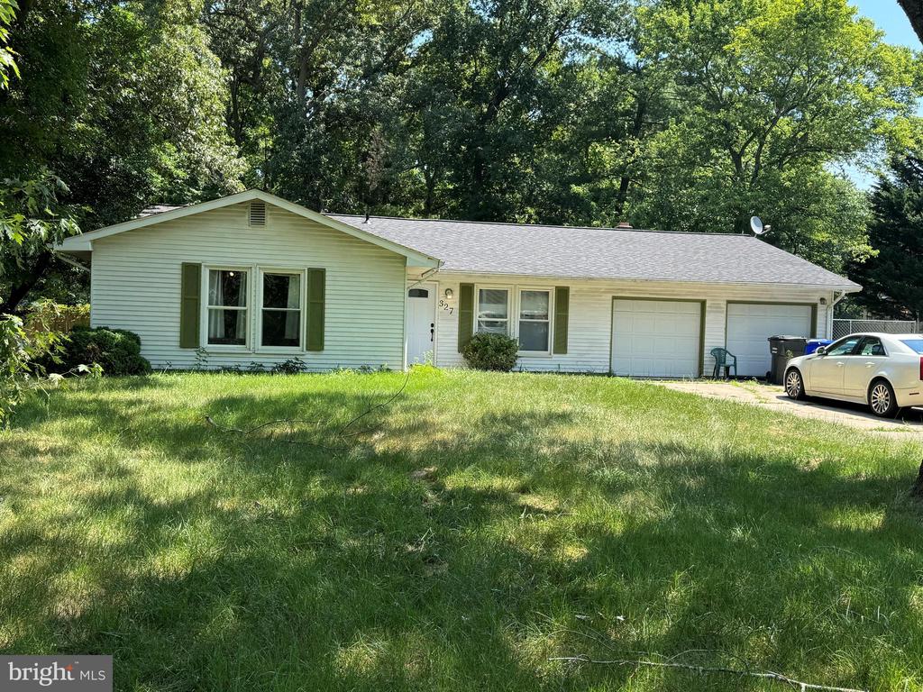 327 BUCKNELL CIRCLE