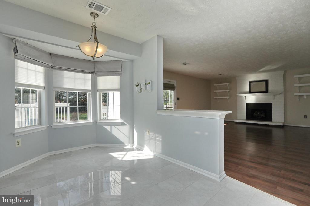 2713 BURNING OAK DRIVE