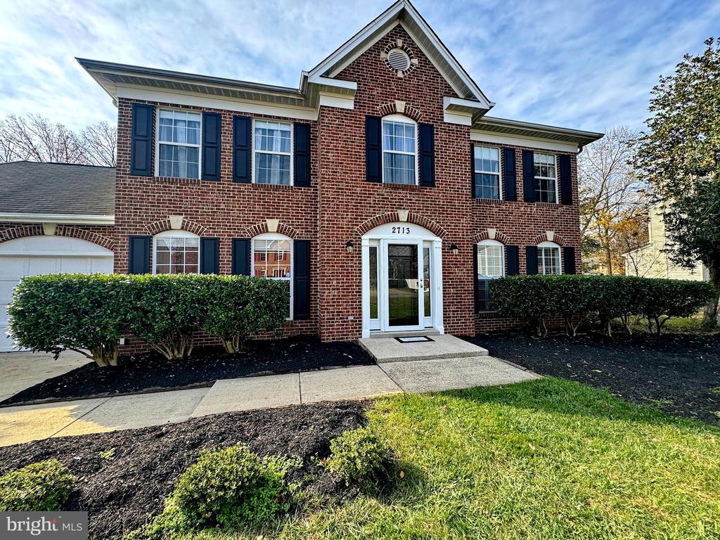 2713 BURNING OAK DRIVE