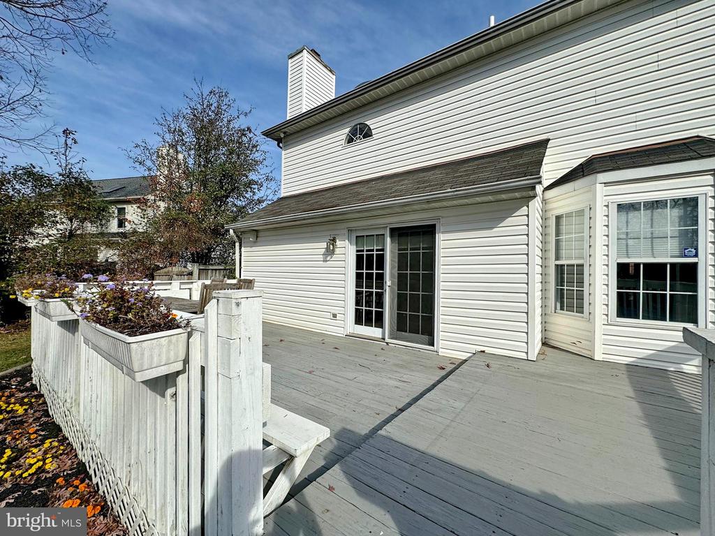 2713 BURNING OAK DRIVE