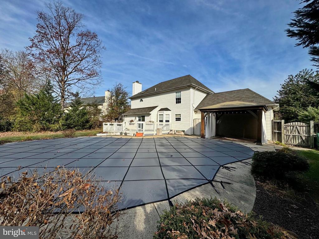2713 BURNING OAK DRIVE