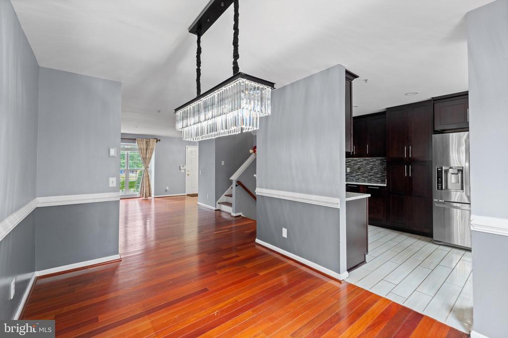 3336 FORDINGTON PLACE