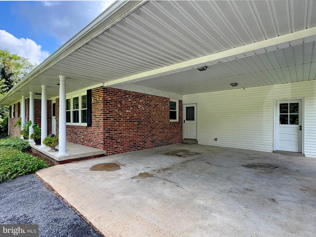 8070 WHEATLEY ROAD