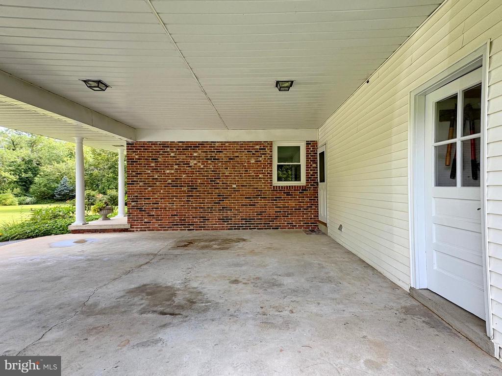8070 WHEATLEY ROAD