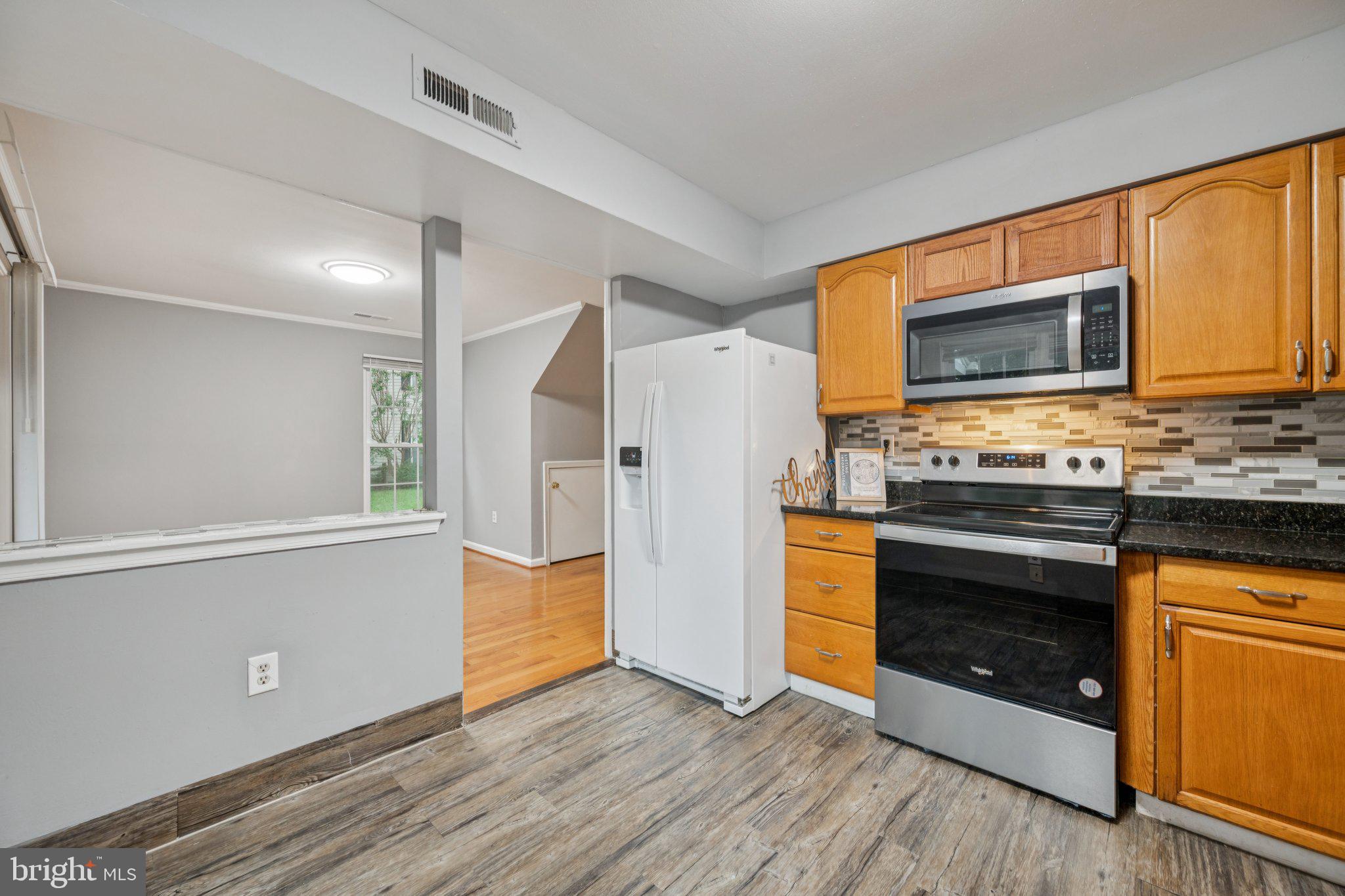 5112 BLACKSMITH COURT