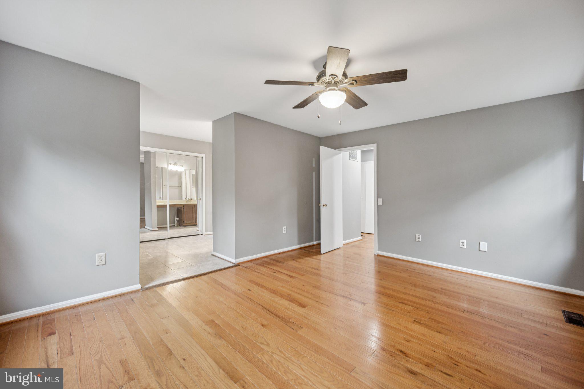 5112 BLACKSMITH COURT