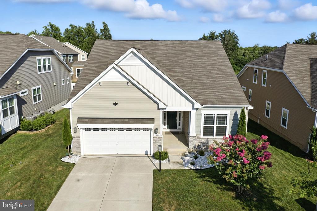 5528 OLD COLONY COURT