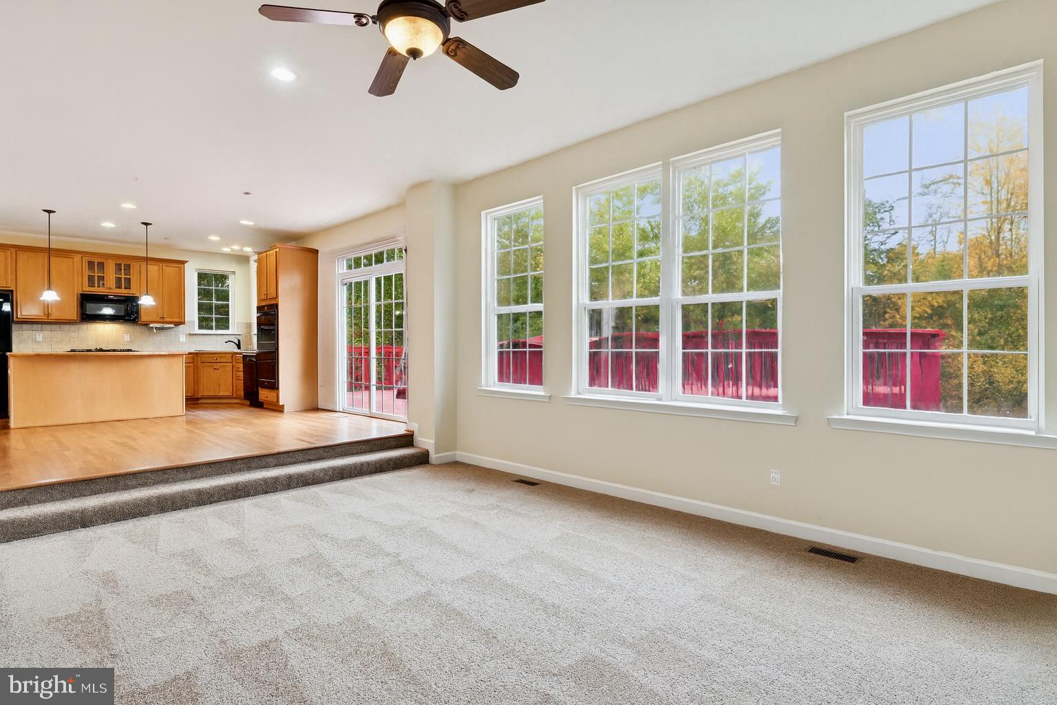 2086 DOWNSHIRE COURT