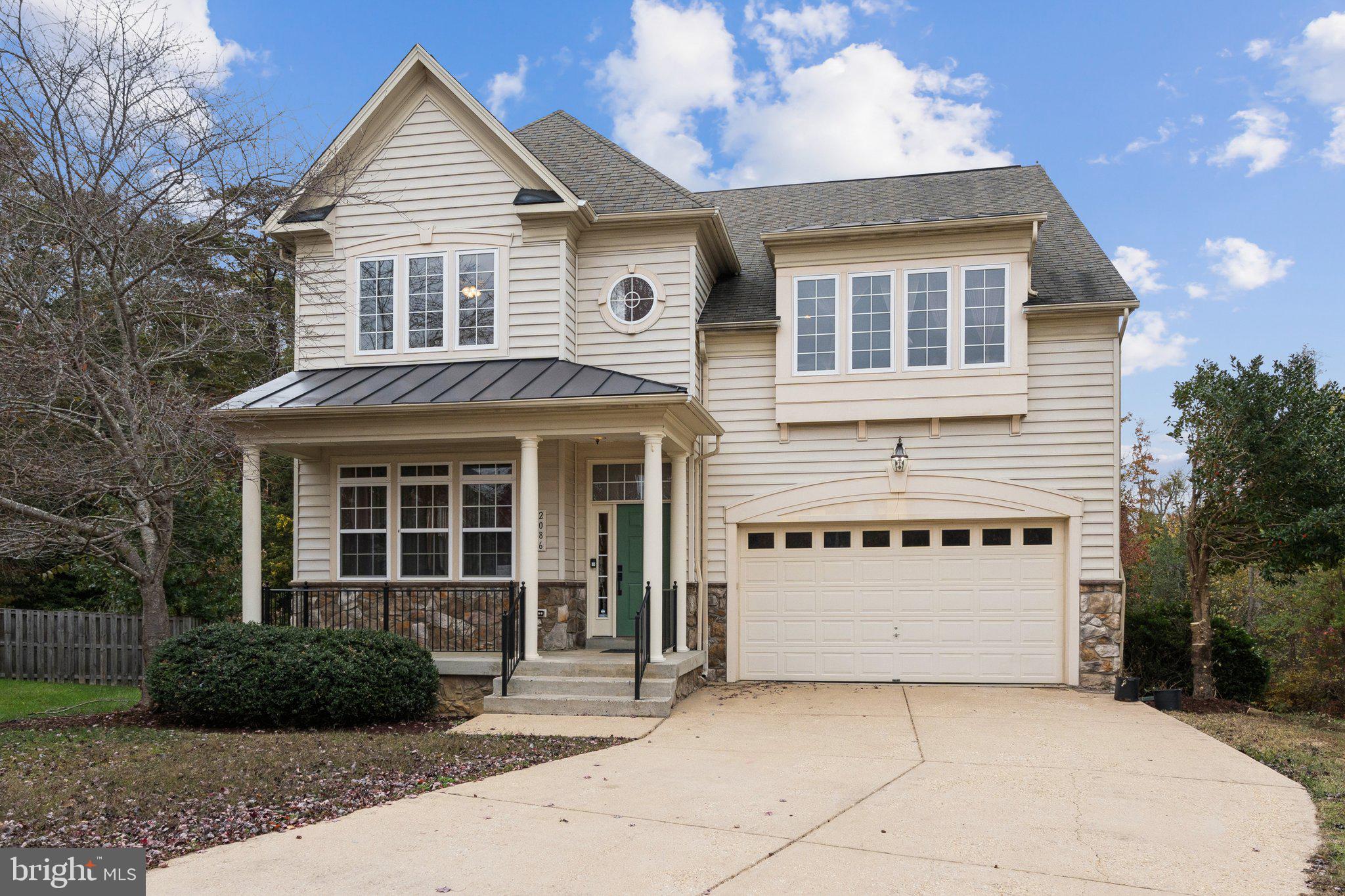 2086 DOWNSHIRE COURT