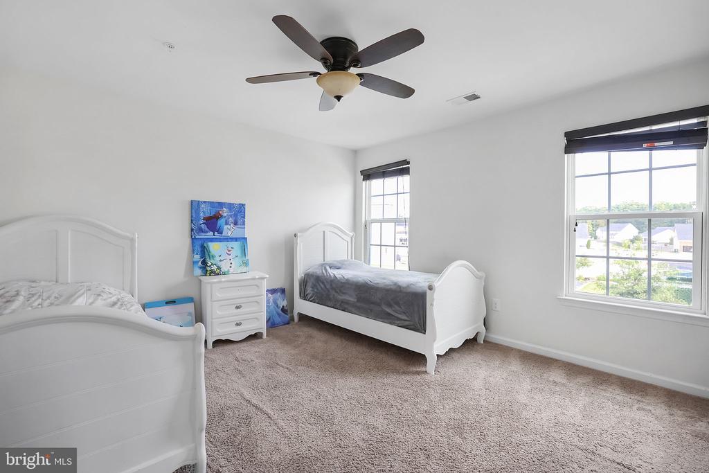 107 GLEANING COURT