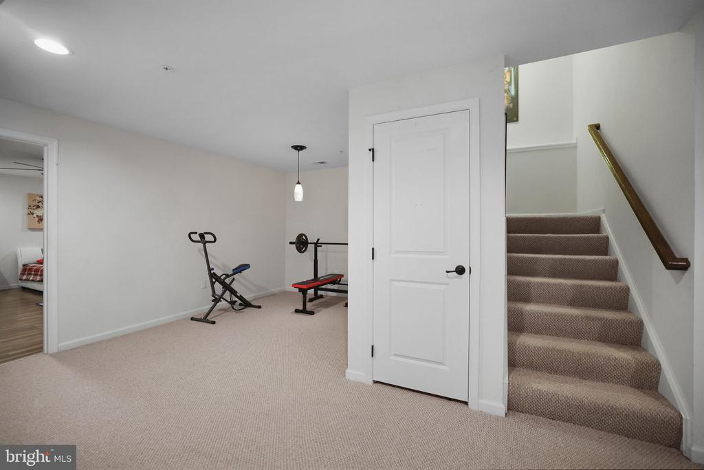 107 GLEANING COURT
