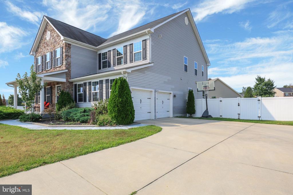 107 GLEANING COURT