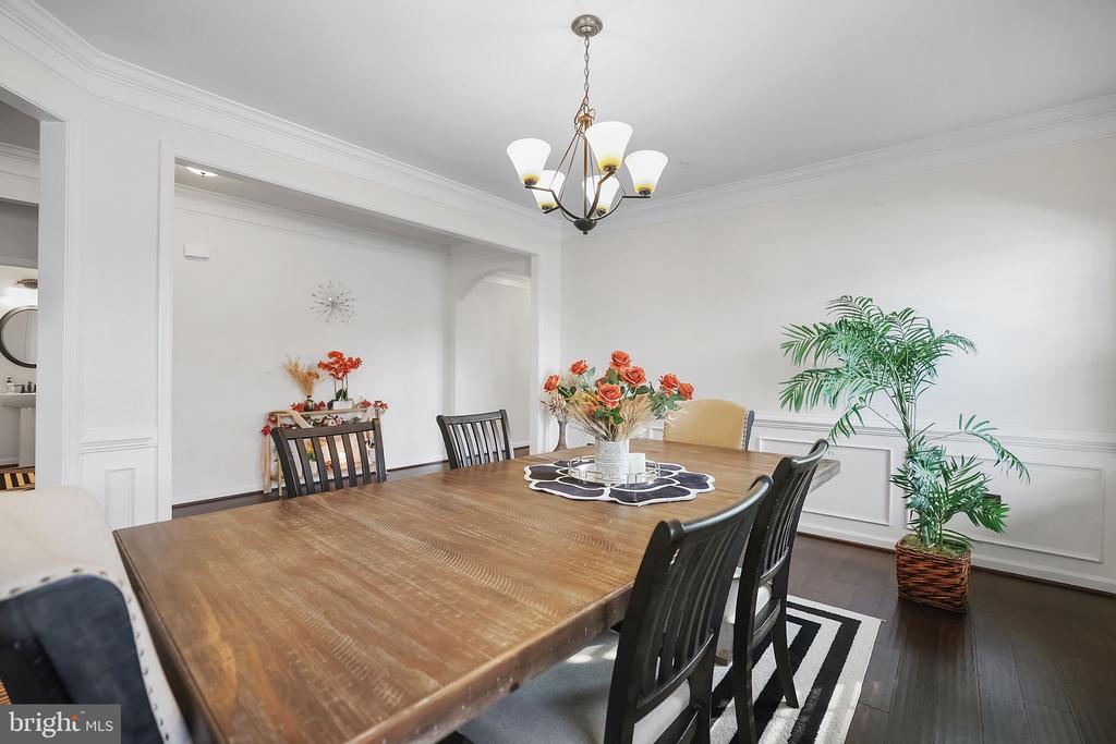107 GLEANING COURT