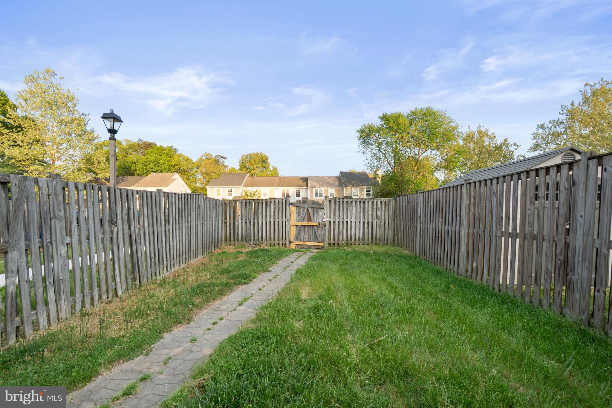 4198 BLUEBIRD DRIVE
