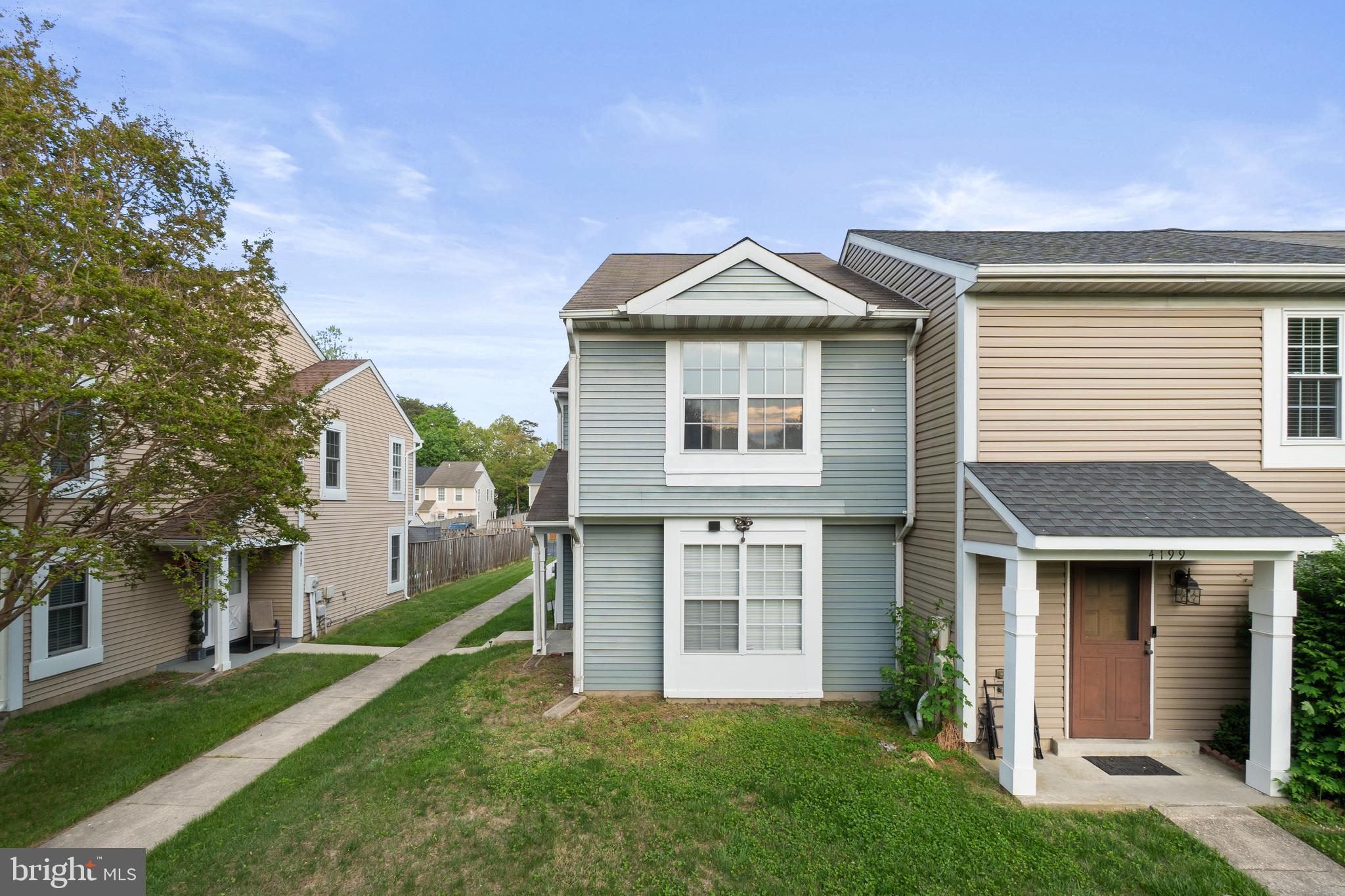 4198 BLUEBIRD DRIVE