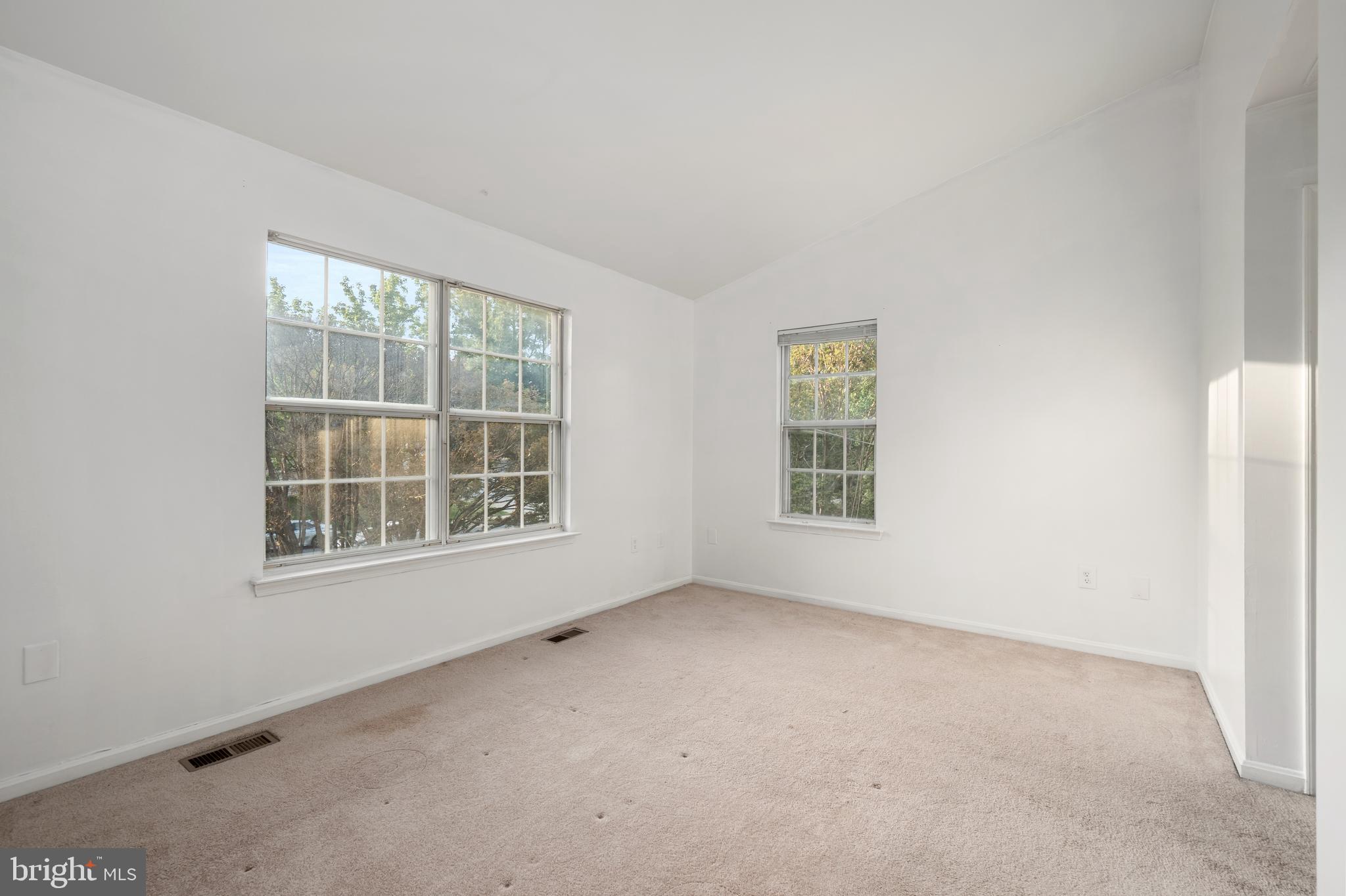 4198 BLUEBIRD DRIVE