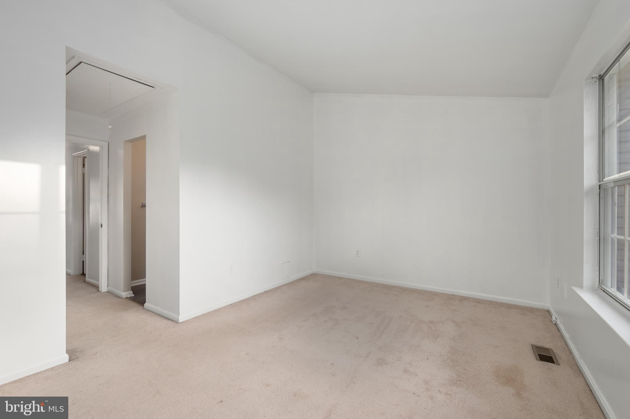 4198 BLUEBIRD DRIVE