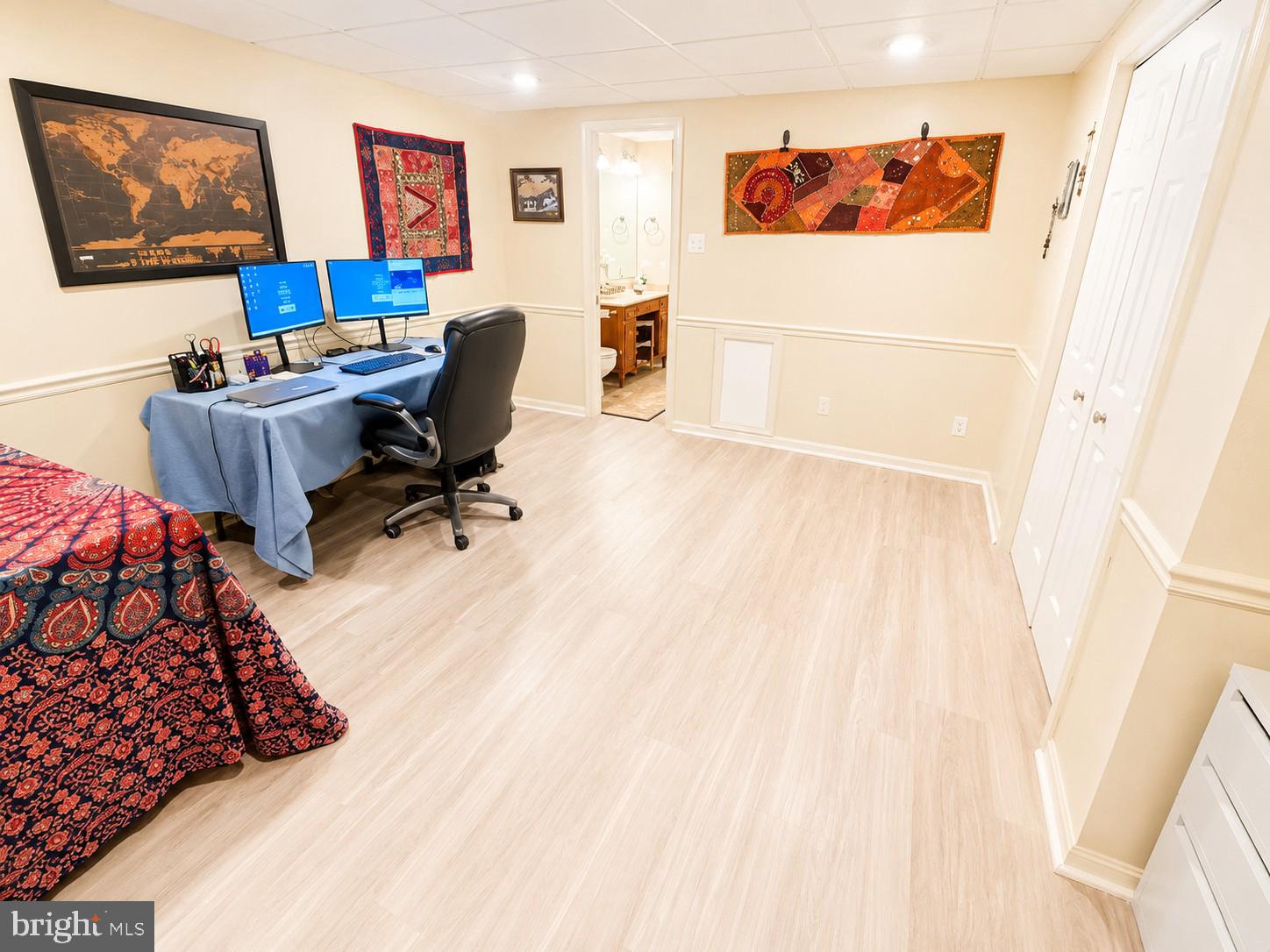 8809 DOVE DRIVE