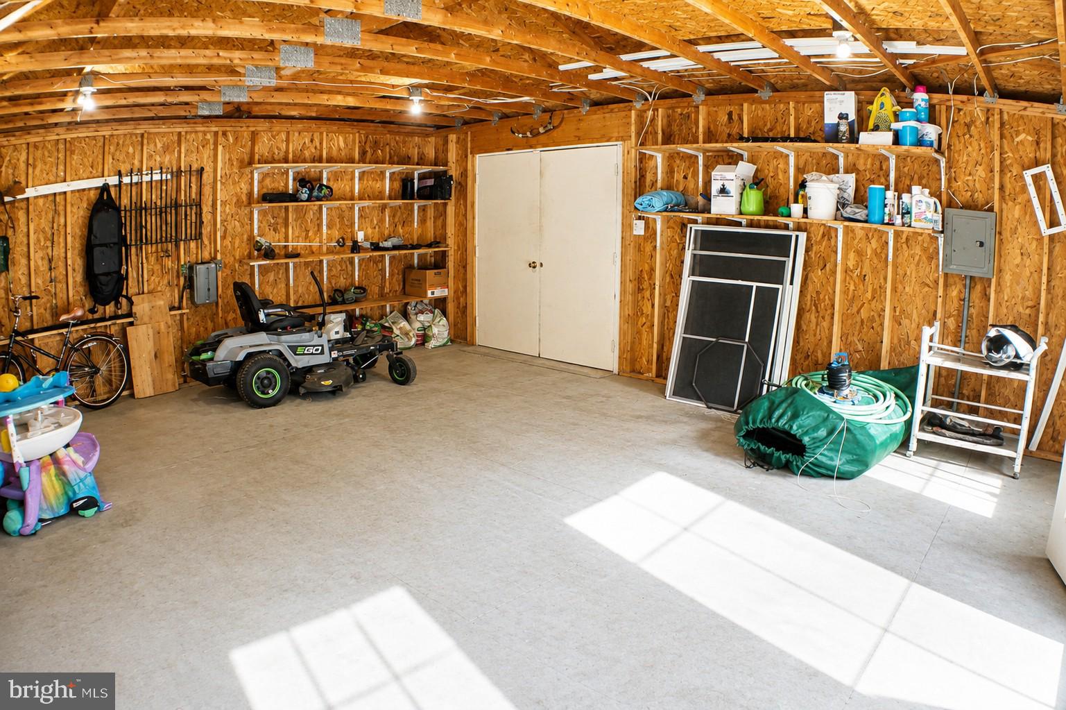 8809 DOVE DRIVE