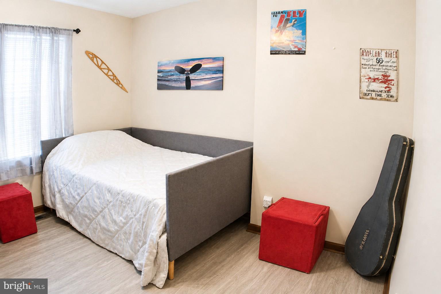8809 DOVE DRIVE