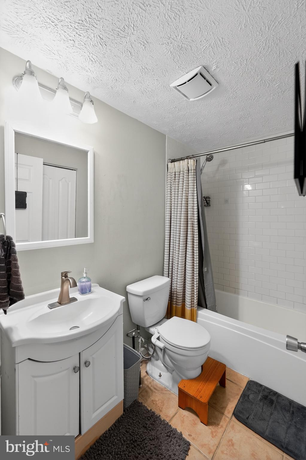 3079 DORSEY COURT