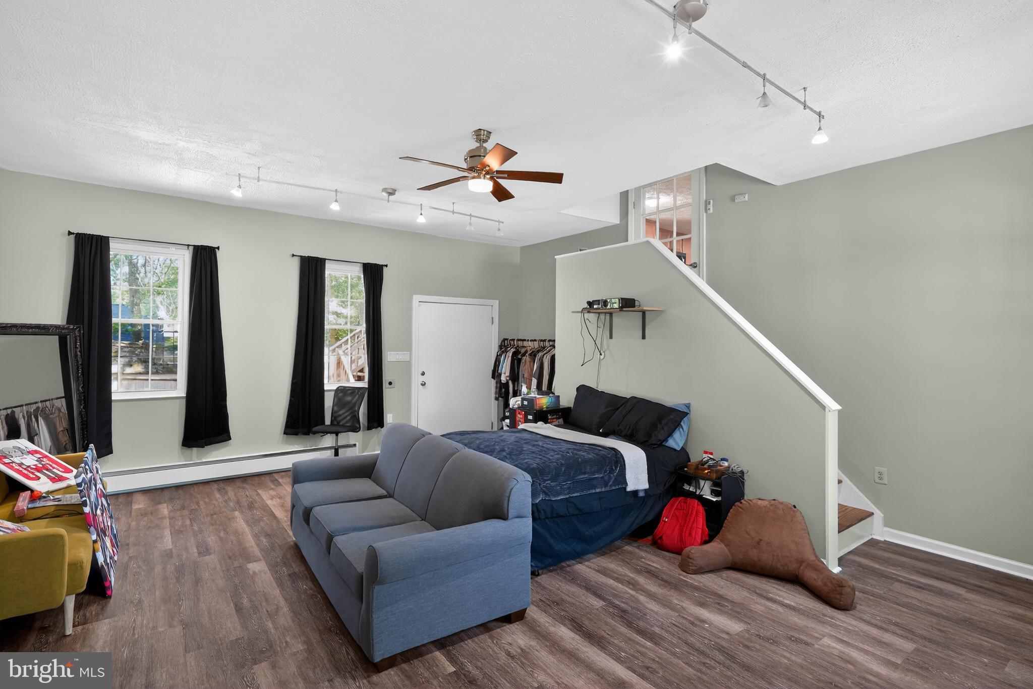 3079 DORSEY COURT