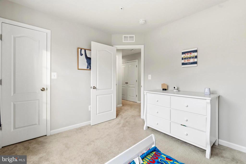 2413 BELDEN LANE