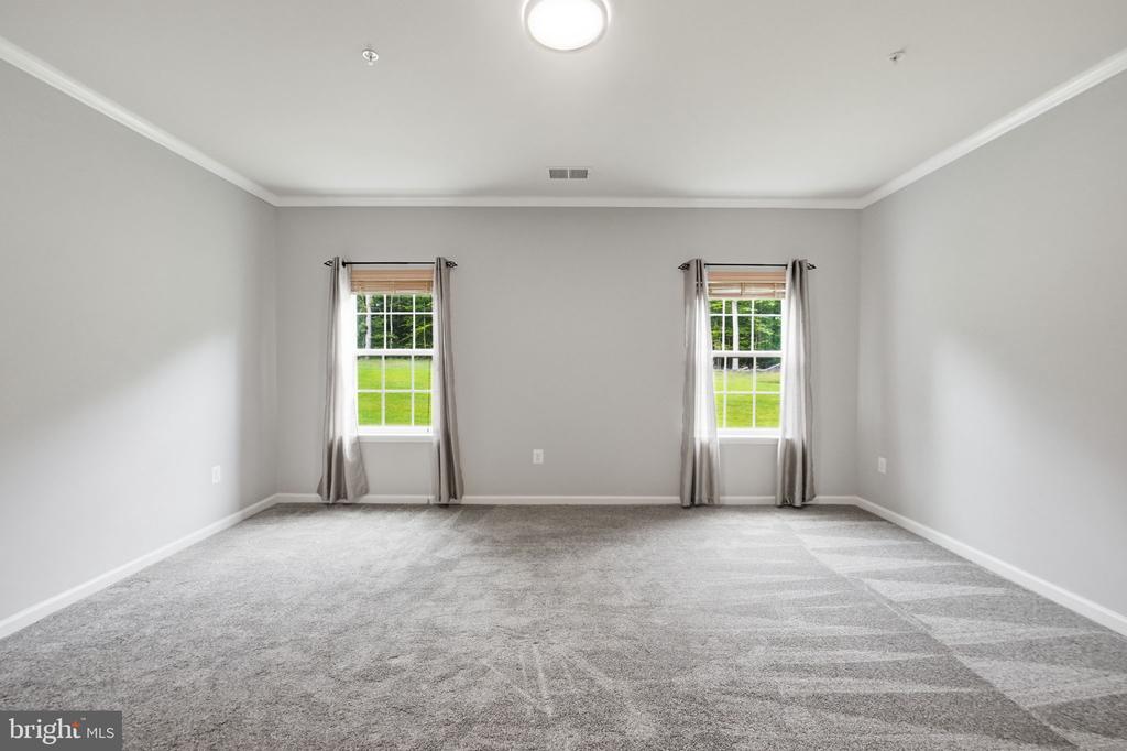 4873 PEPPERWOOD COURT
