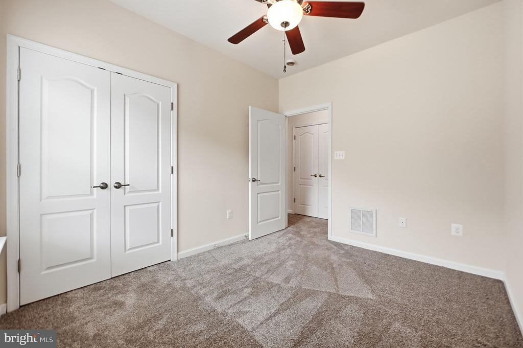 4873 PEPPERWOOD COURT