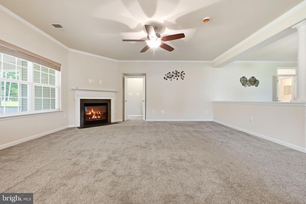 4873 PEPPERWOOD COURT
