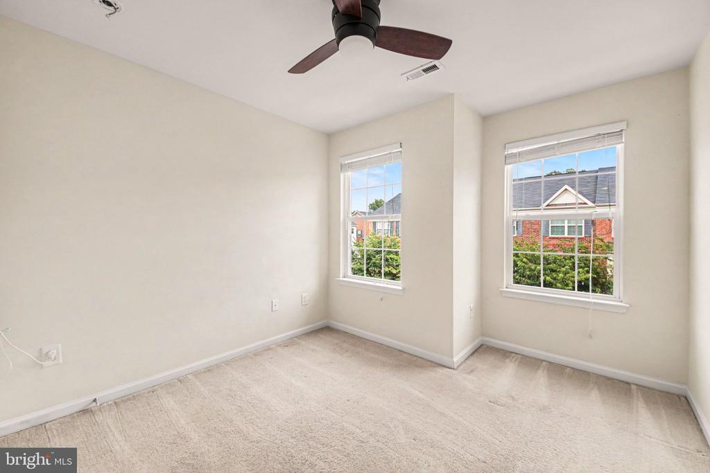 2832 COPPERSMITH PLACE