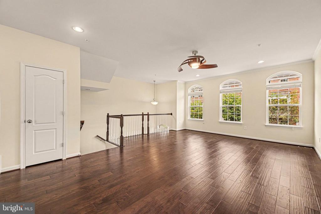 2832 COPPERSMITH PLACE