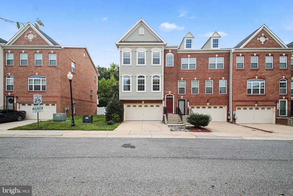 2832 COPPERSMITH PLACE