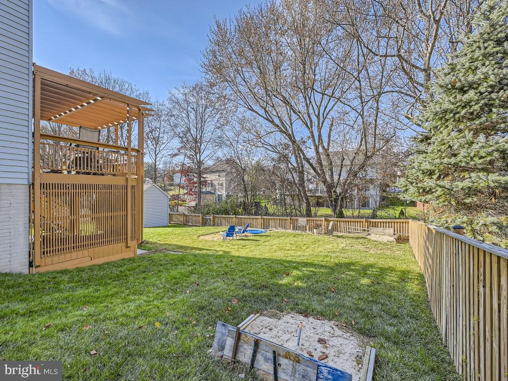 542 CROSSBRIDGE DRIVE