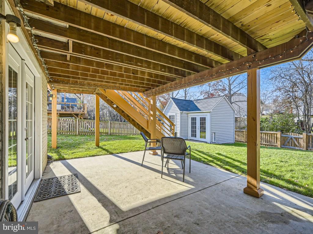 542 CROSSBRIDGE DRIVE