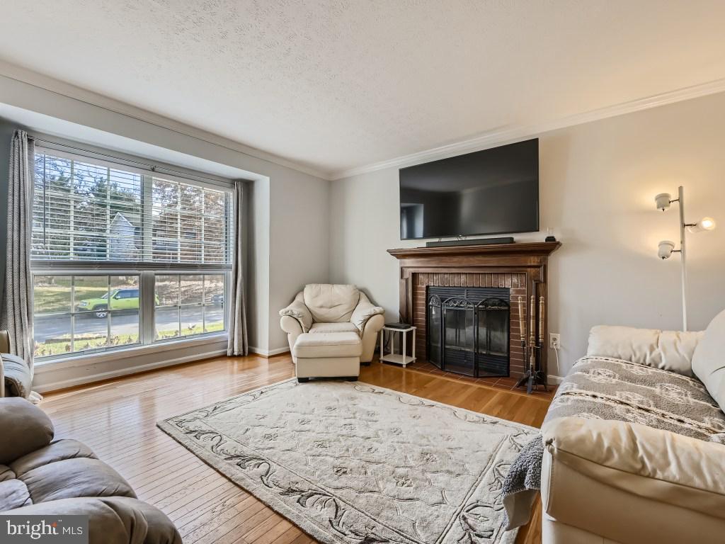 542 CROSSBRIDGE DRIVE