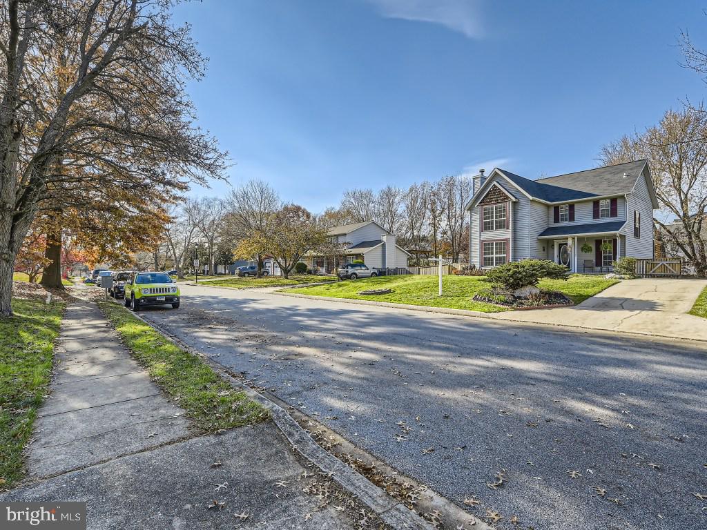 542 CROSSBRIDGE DRIVE