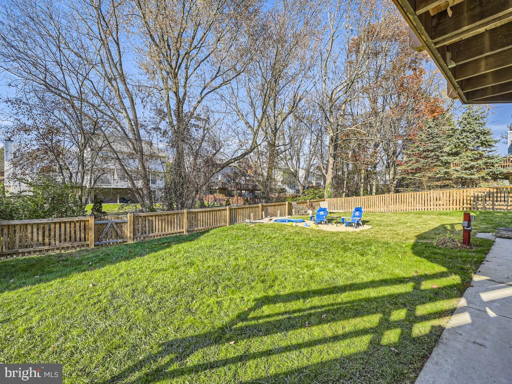 542 CROSSBRIDGE DRIVE