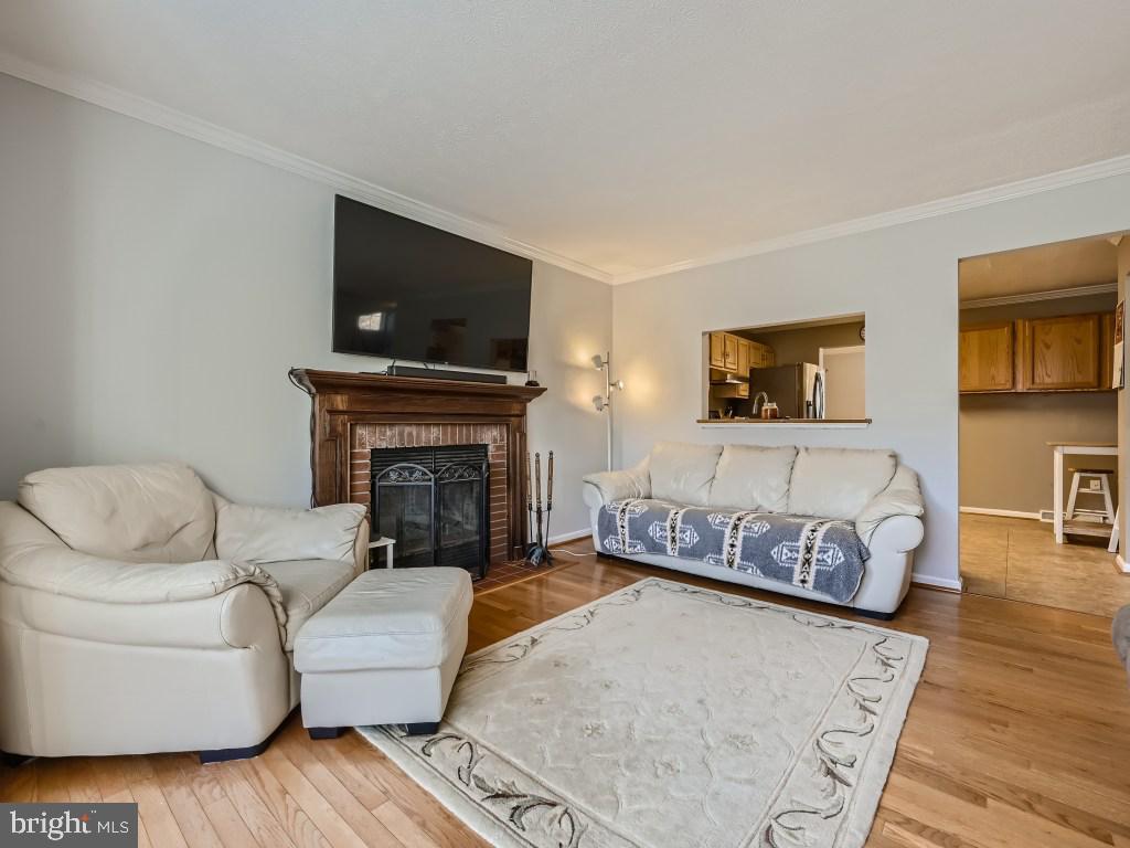 542 CROSSBRIDGE DRIVE