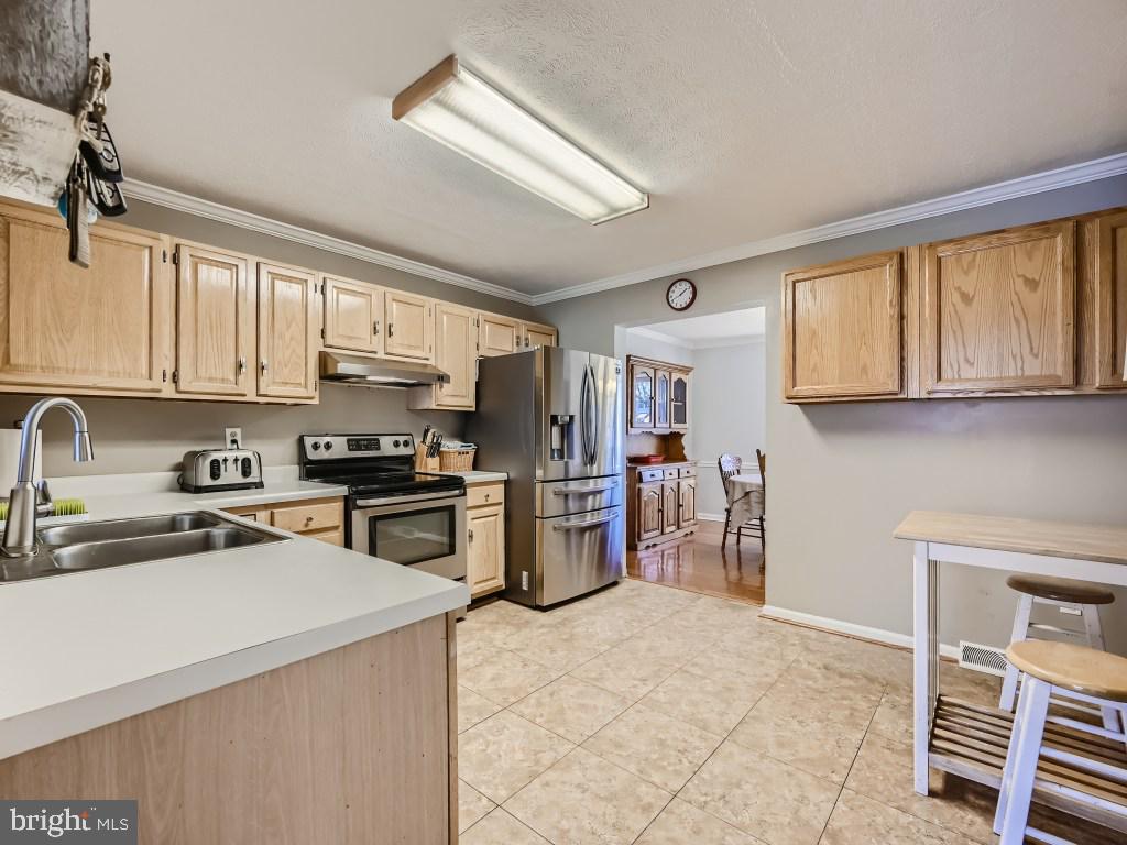 542 CROSSBRIDGE DRIVE