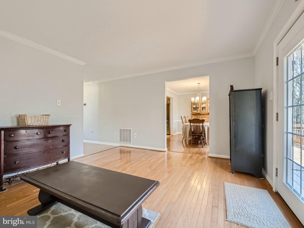 542 CROSSBRIDGE DRIVE