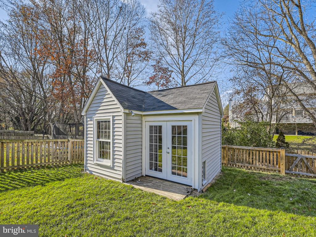 542 CROSSBRIDGE DRIVE