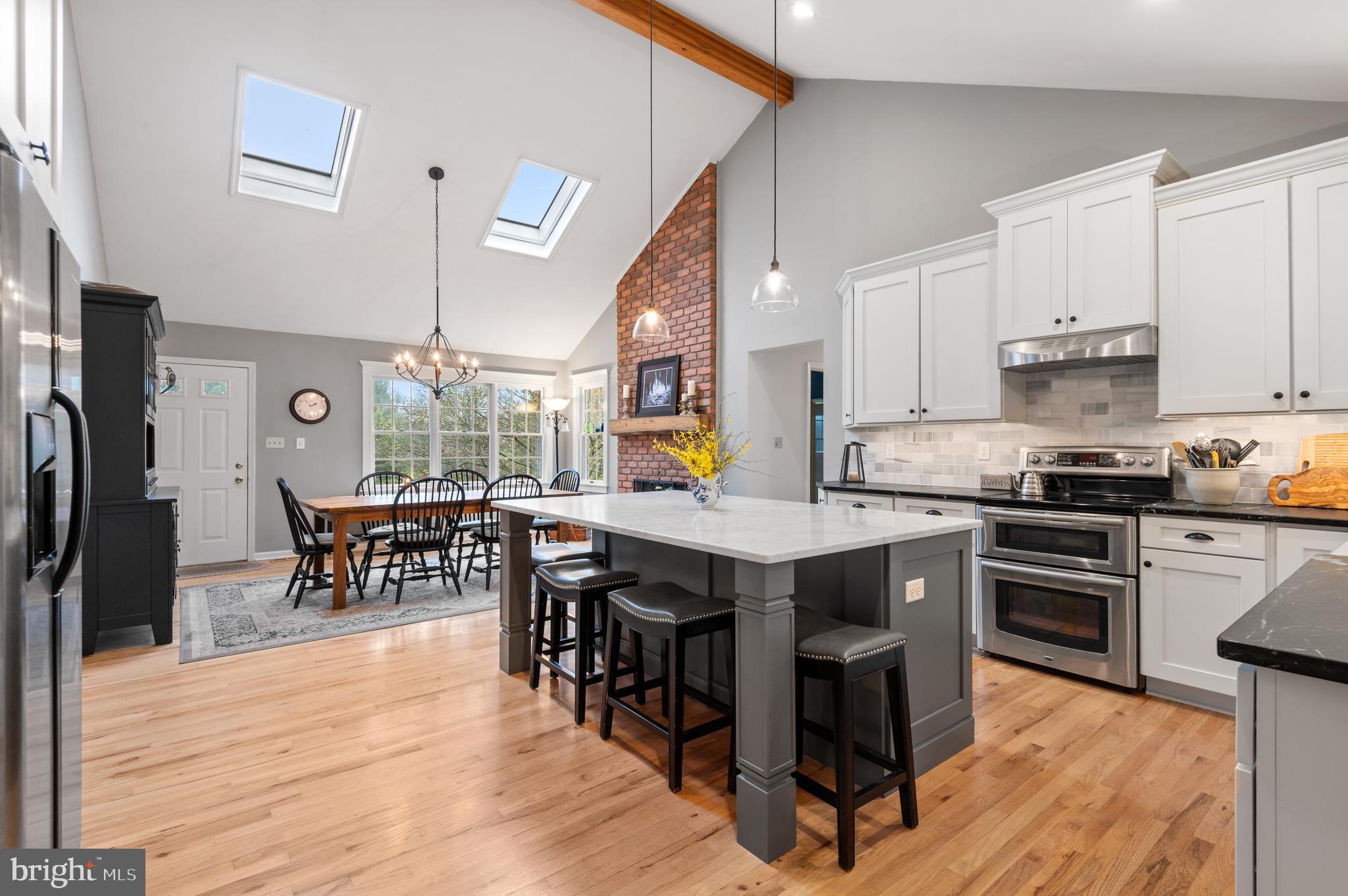 283 STEM ROAD
