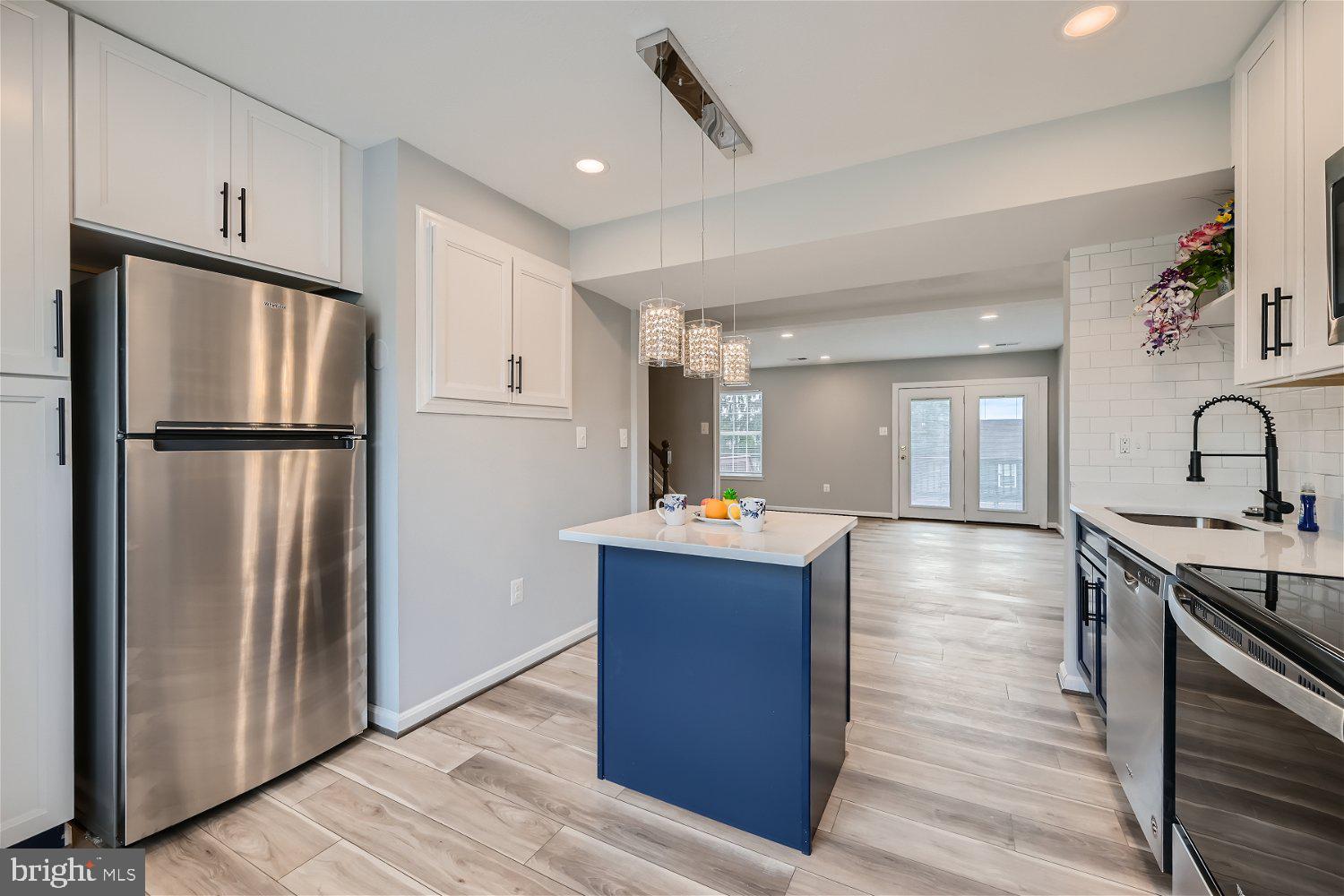 446 SPALDING COURT