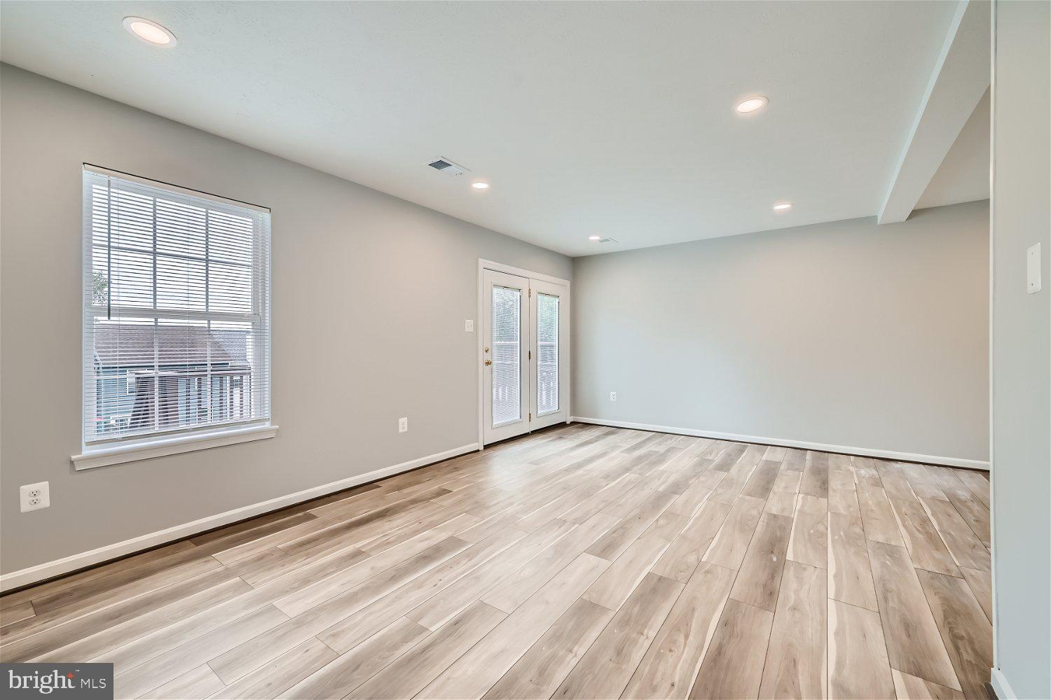 446 SPALDING COURT