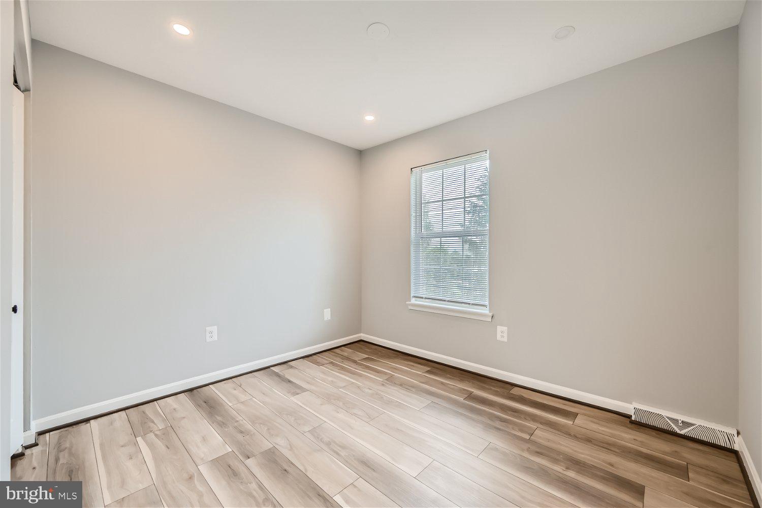 446 SPALDING COURT