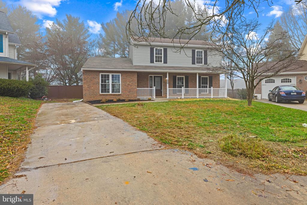 808 TRAPPER COURT