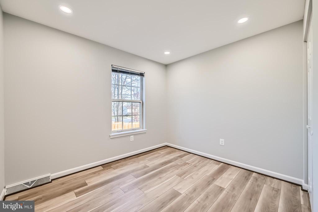 948 GAMING SQUARE